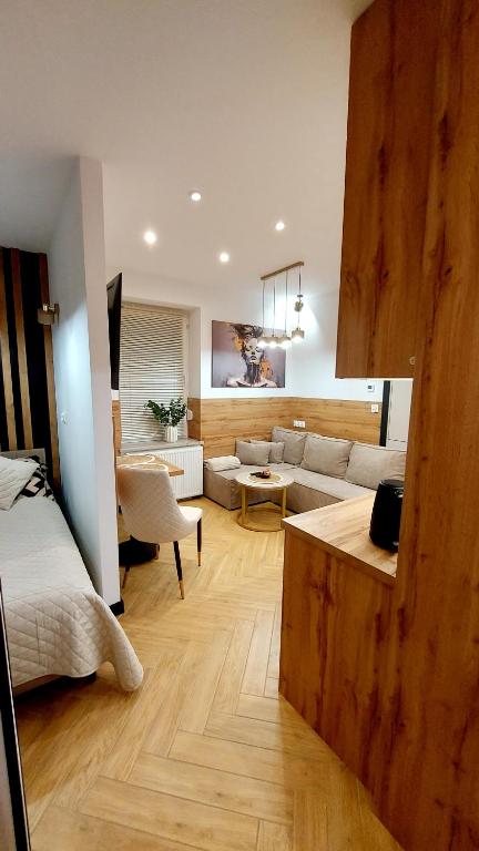 CHARLOTKA Park - B&B Jedlina-Zdrój