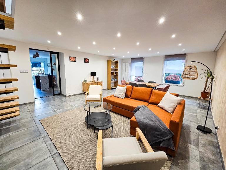 Villa 8 personnes 3 chambres- parking- WIFI - Ferienwohnung Saint-Étienne