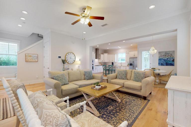 Brand-new house on Powell Lake near beach & 30A with pool W&D & gym - B&B Inlet Beach