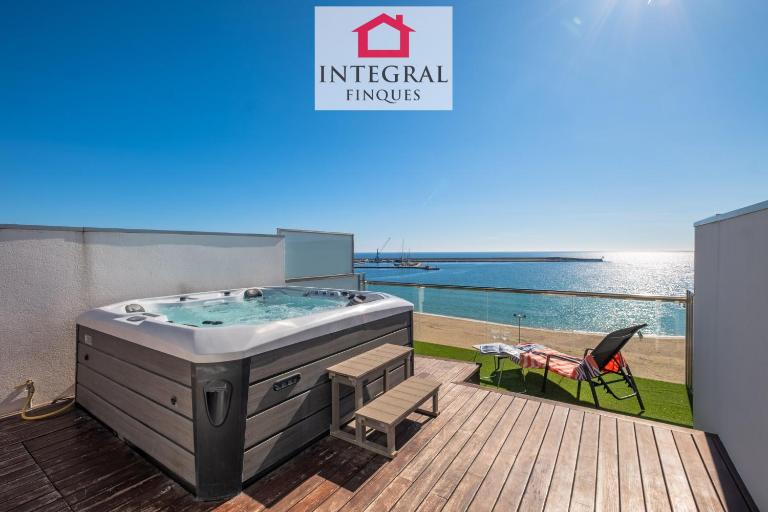 Paradís Platja Apartment - B&B Palamós
