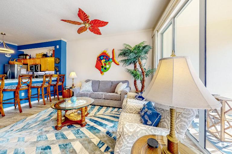 Lovely home with pool & Gulf views covered parking bikes & pickleball - B&B Santa Rosa Beach