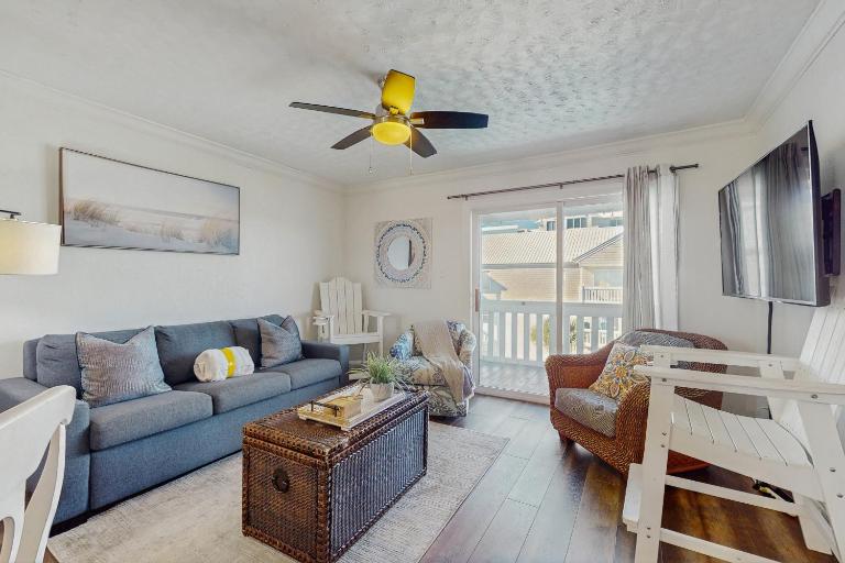 Beautiful Soundfront Condo with Free WiFi Sound Views AC W&D & Shared Pool - B&B Fort Walton Beach
