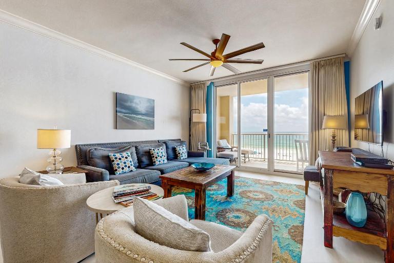 Gulf Front Condo Beach Service Included Walk To Dining & Entertainment - B&B Fort Walton Beach