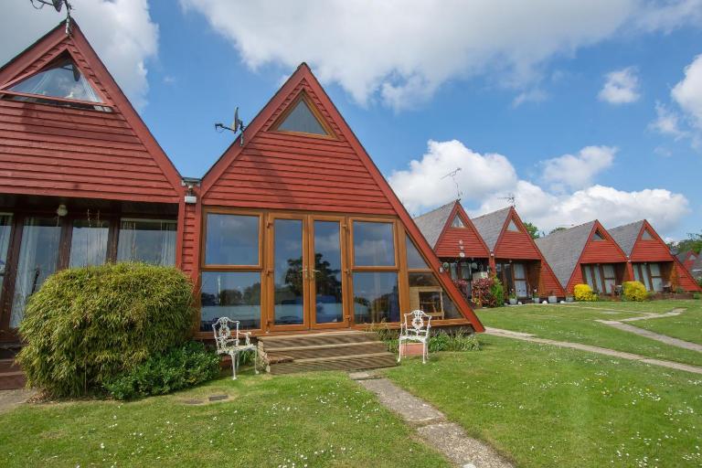 Chalet Seventyfour - B&B Deal