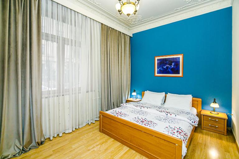 Tranquil Green Corner One Bedroom - B&B Baku
