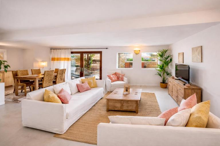Casa Marianna - A due passi dal Phi Beach - Bed and Breakfast Baja Sardinia