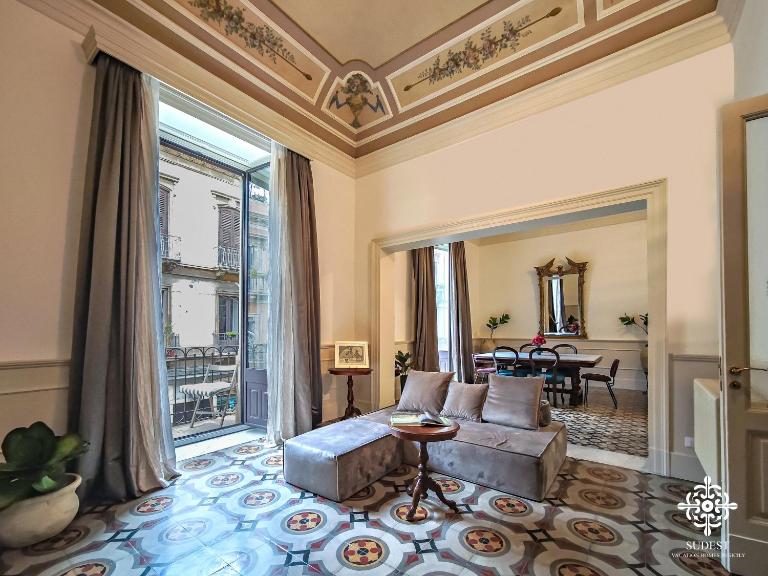 Umberto Charming Home - Elegante dimora in centro - Ferienwohnung Catania