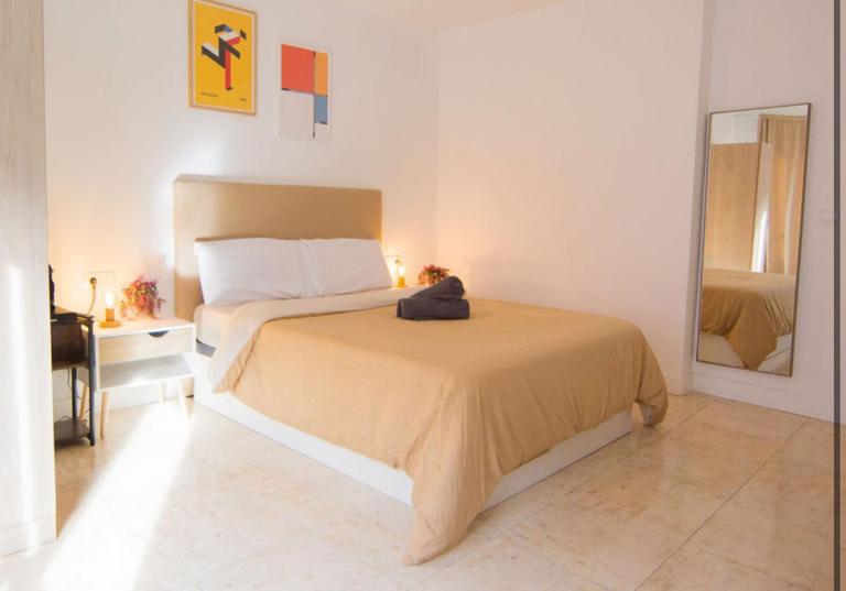 Habitación en Alicante 8 Bernardo - B&B Alicante