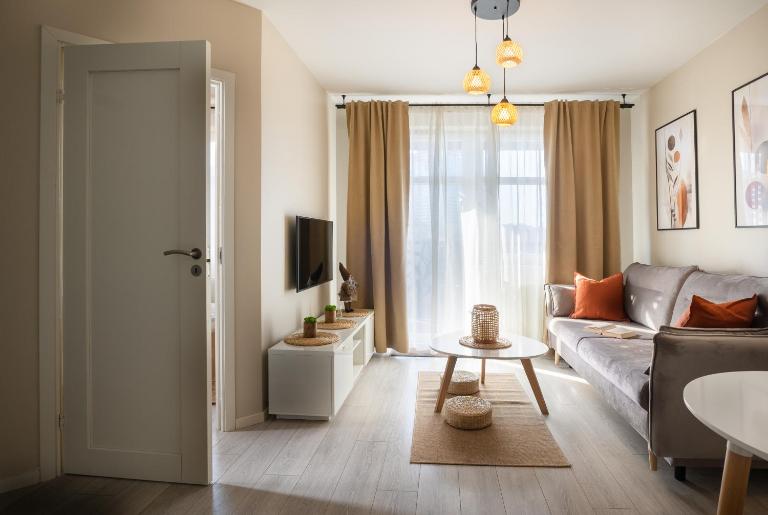 ProperUNIT City Comfort River Apartment Jagiełły 3 - Ferienwohnung Wroclaw
