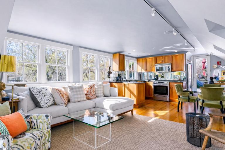 West End Gem - Harbor Views, Parking, Deck, Beach - Ferienwohnung Provincetown