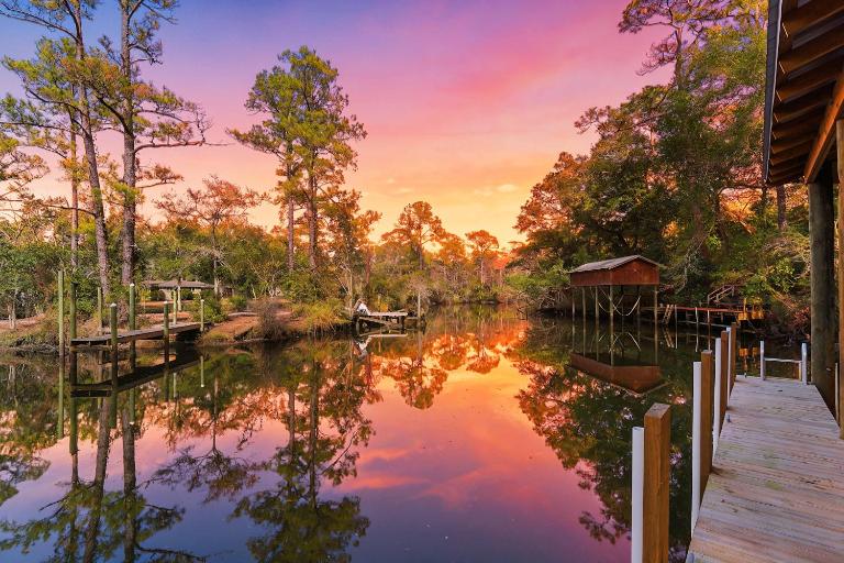 Escape on the River Private Dock Kayaks Gazebo - B&B Gulf Shores