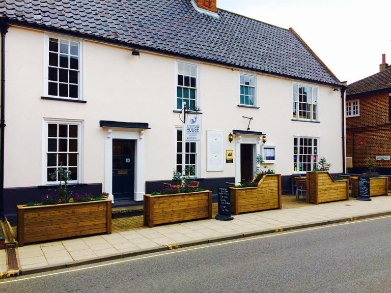 Sutherland House - Bed and Breakfast Southwold