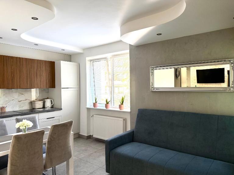 Willa Na Rogu Apartament dwupokojowy, 40m2 150m od morza - Ferienwohnung Misdroy