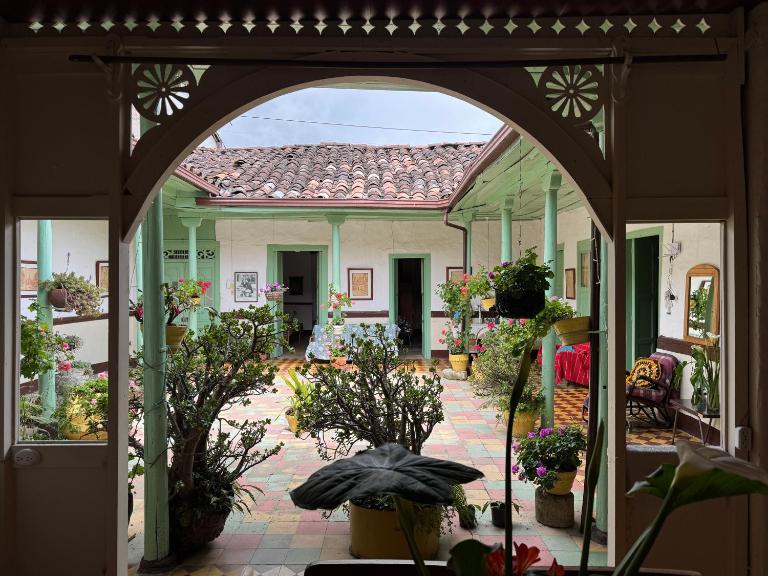 Casa colonial con encanto en Sonsón - B&B Sonsón