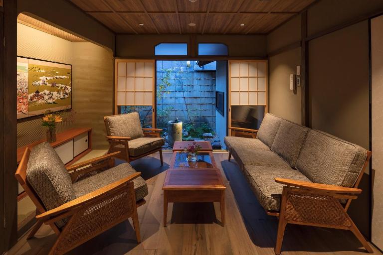 Sumitsugu Machiya House - B&B Kyoto