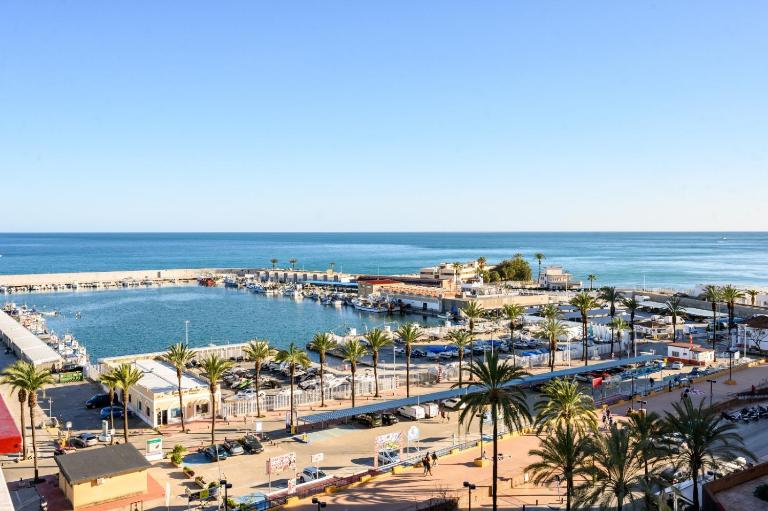 Palmeras Sunset by 10ToSea - Bed and Breakfast Fuengirola