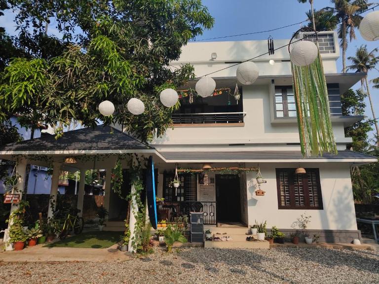 Shamak Homestay Varkala - Bed and Breakfast Varkkallai