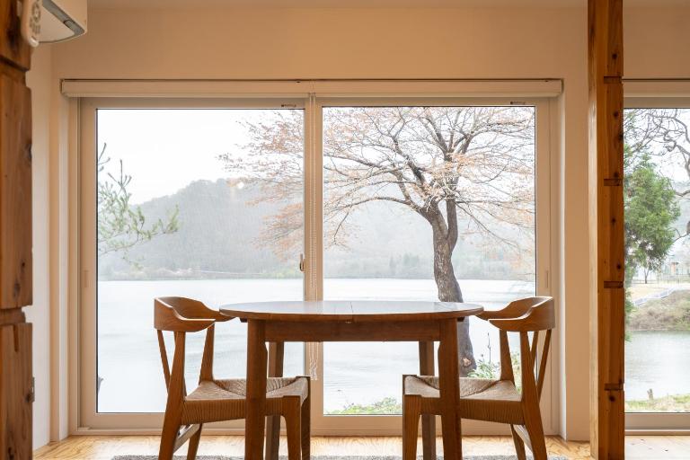 錦秋湖を望む1日1組限定のプライベート絶景宿 - B&B Kawashiri