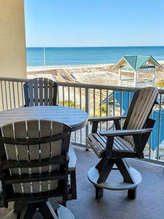 Azure 319 - B&B Fort Walton Beach