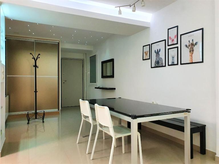 Downtown Living Central 2BR Free Private Parking - B&B Ioánina
