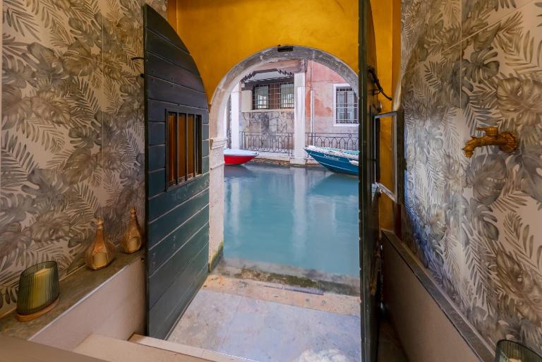 Golden Water Door 5min SanMarco 5min Rialto - B&B Venezia