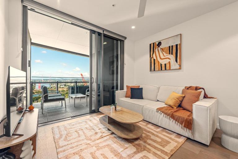 Queen’s Wharf 1BR Balcony Stay with Free Parking - B&B Brisbane