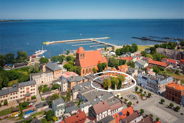 Kamienica Pod Neptunem - Rynek Puck - Śniadanie w cenie - 200m do Molo - Chambres d'hôtes Puck