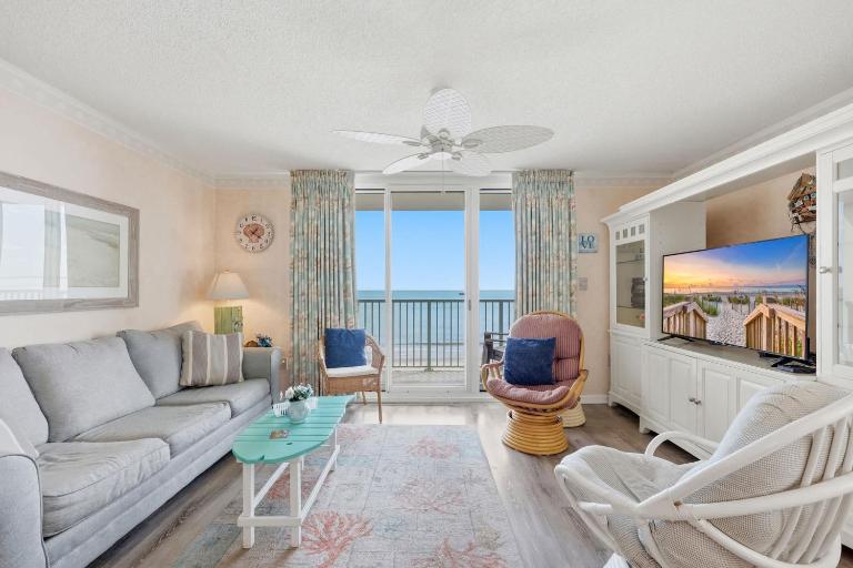 The Pinnacle Oceanfront Suite 2 Balconies Top Location - B&B Myrtle Beach