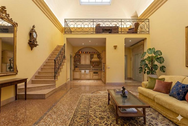 Tanari Palace - Exclusive - B&B Bologna