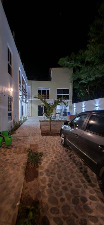Meztli Beach House - B&B La Manzanilla