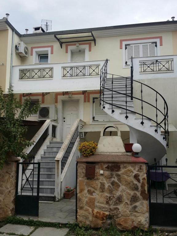 Apartment Efi - B&B Nea Peramos