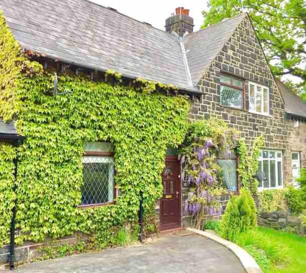 Beautiful Yorkshire House in Leeds - B&B Horsforth