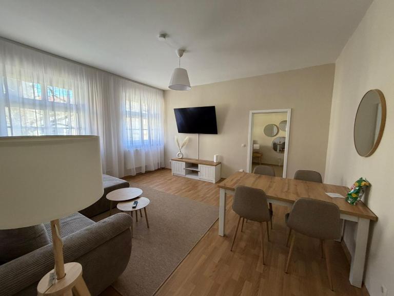 SchaeBu! 9 Urlaub in der historischen Stadtmauer von Cottbus - B&B Cottbus