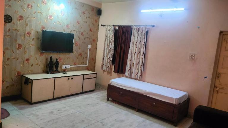 Atithi homestay Solapur - Bed and Breakfast Sholapur