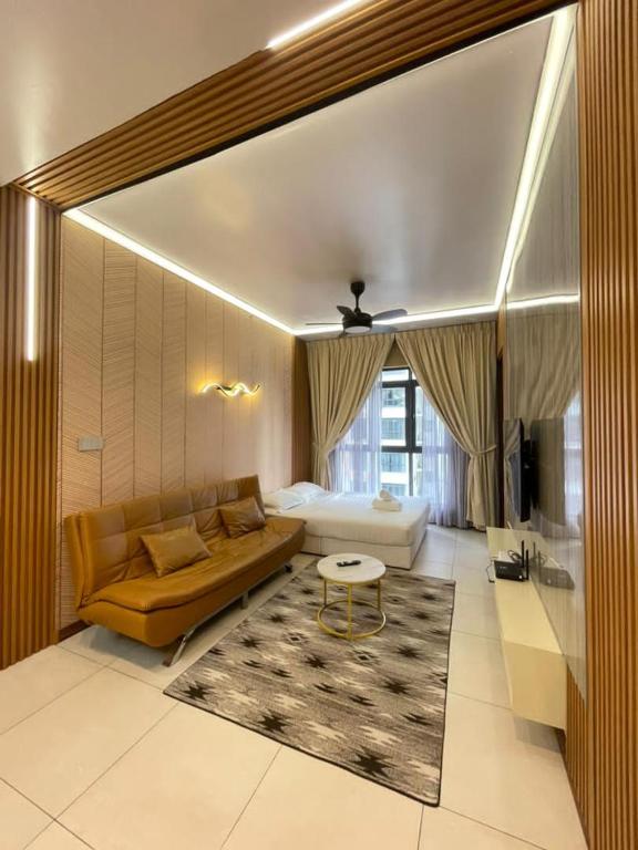 Urban Retreat Homestay at K Avenue - Bed and Breakfast Donggongon