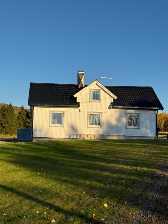 Myrlund Gård - B&B Tårstad