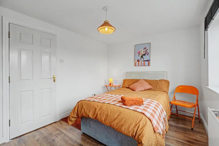 The House of Colour - Ferienwohnung Northolt