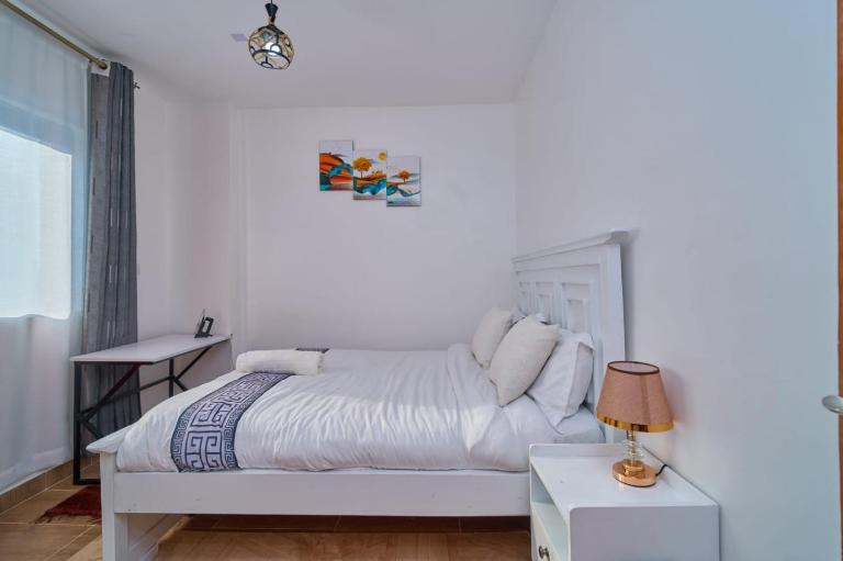Luxore Apartments - B&B Gatunga
