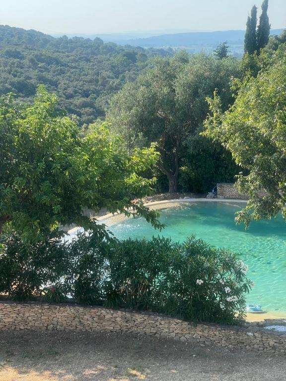 Villa 10 P piscine lagon avec vue époustouflante proche Uzès - B&B Saint-Maximin