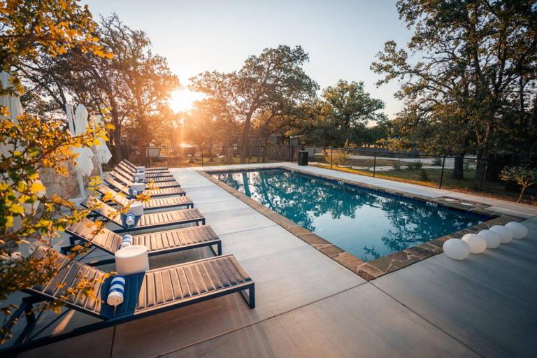 ParcBlu Unit 5 Grace - Bed and Breakfast Fredericksburg