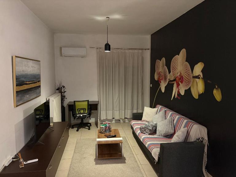 Zoes apartments - B&B Orestiáda