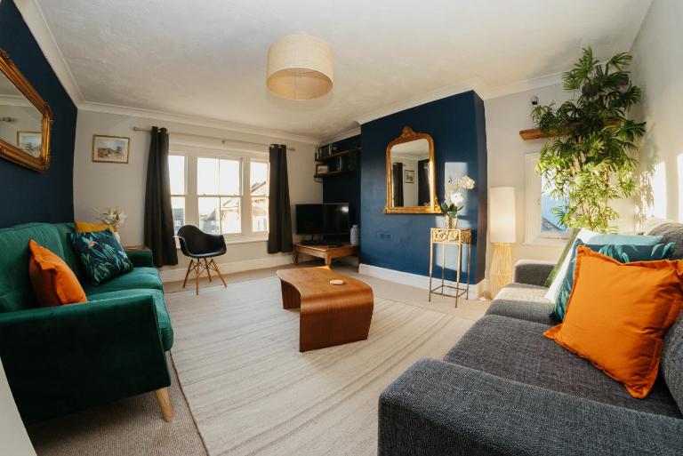 GREAT LOCATION Central Arundel - Historic Castle - 2BD - Bed and Breakfast Arundel