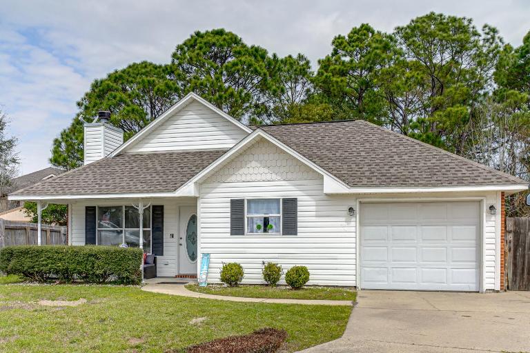1 Mi to Gulf & Close to Casinos! Quiet Biloxi Home - B&B Biloxi