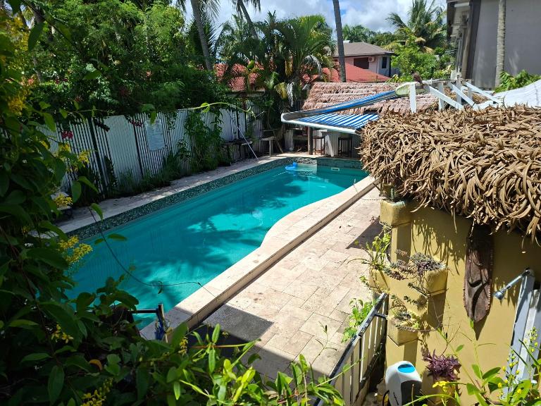 Oceania Apartments Fiji - Chambres d'hôtes Naidi