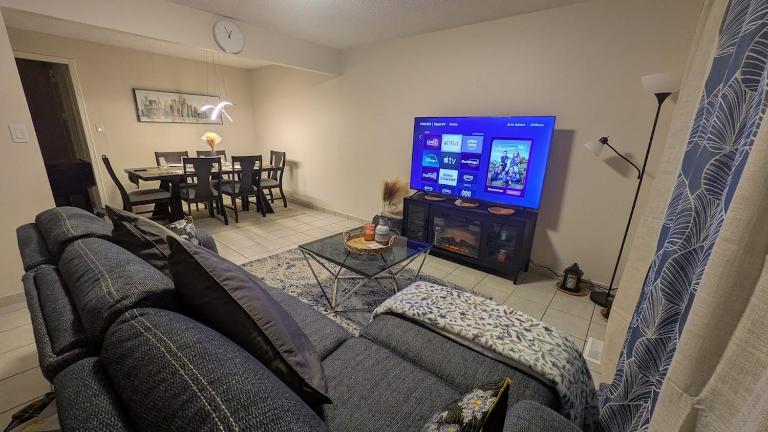City of Champions Suite - B&B Edmonton