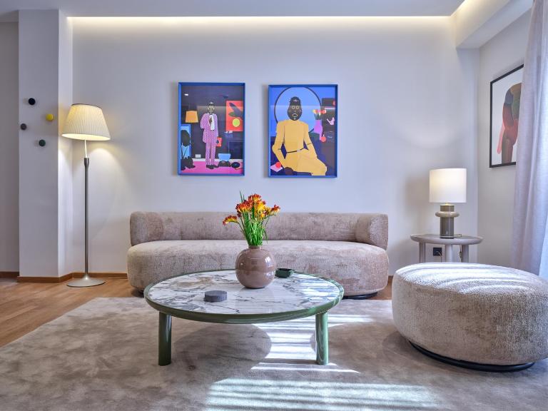 One Kolonaki , an elegant 2-bedroom apartment on Valaoritou pedestrian street - Bed and Breakfast Athene