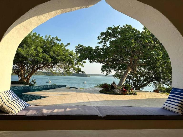 Marijani Villa - Relax by the Sea - Chambres d'hôtes Kilifi