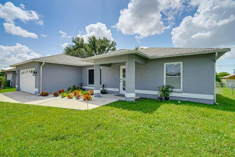 Quiet Neighborhood! Poolside Oasis in Cape Coral - B&B Cape Coral