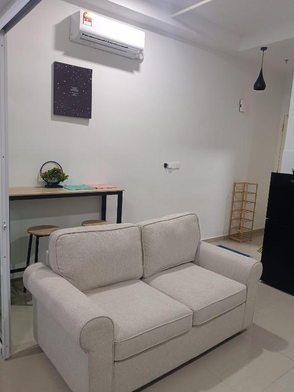 Serene Homestay Mesahill - B&B Kampung Baharu Nilai