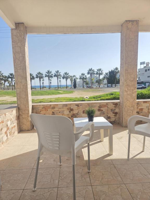 2 bedroom home sea view - B&B Pýla